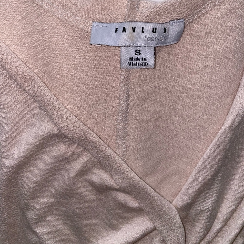 Long Sleeve Crop Top - Picture 3 of 3